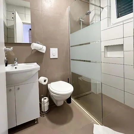 Vila Lucija Apartament *