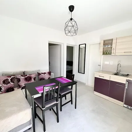 Vila Lucija Apartament *